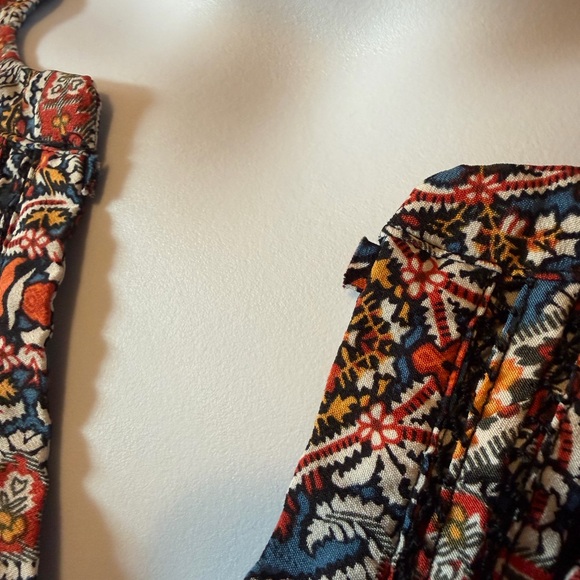 Colorful Patterned Top - Picture 3 of 6